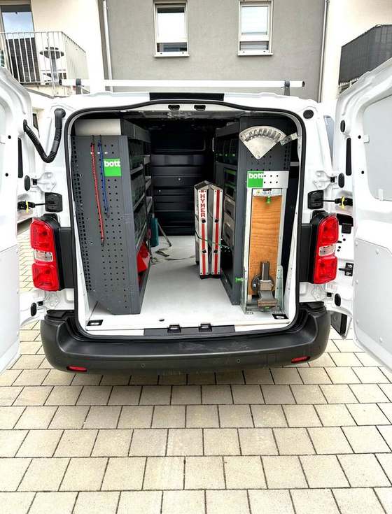 Rohrleitungen und Technik im Bestand